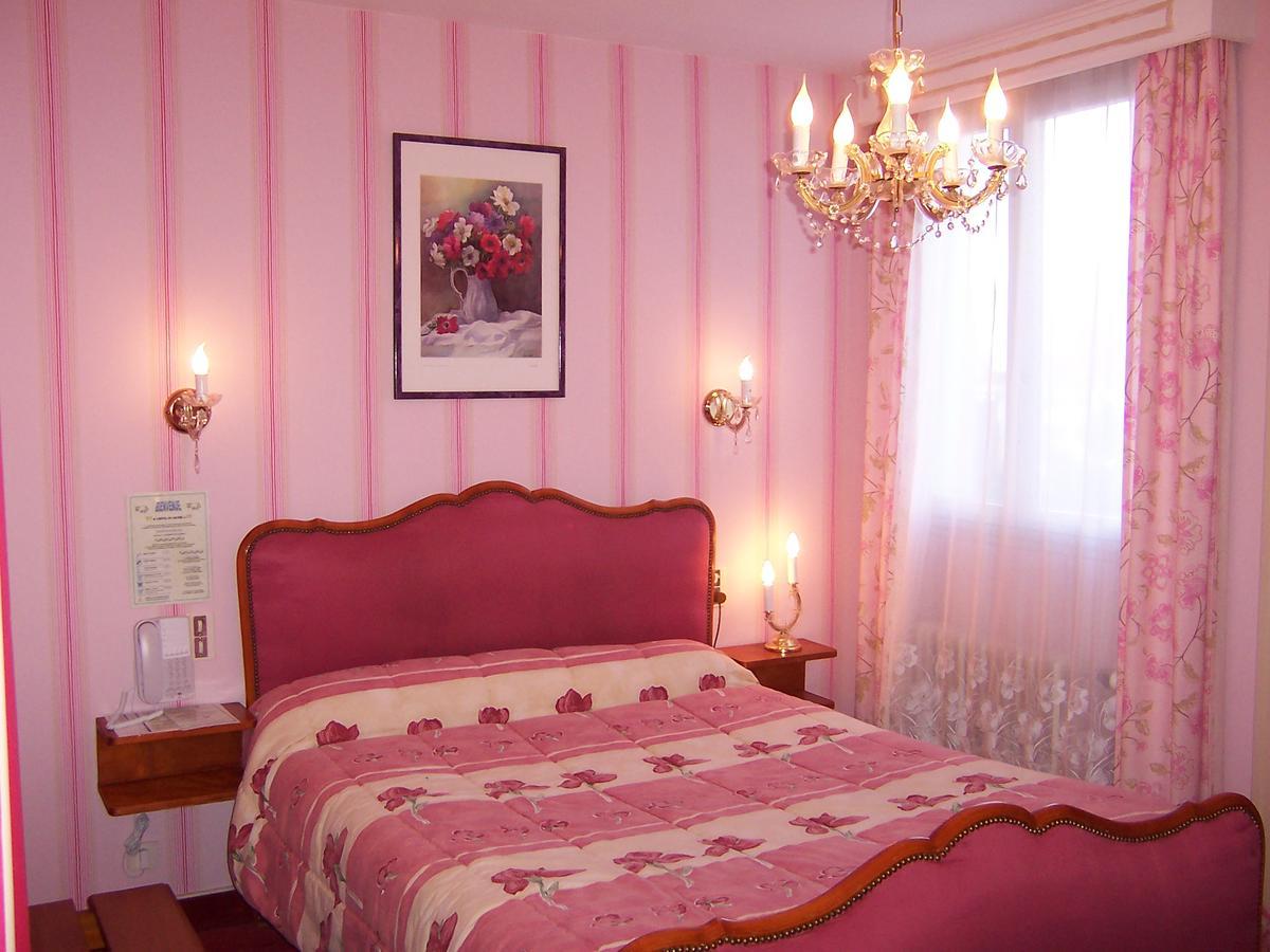 Hotel Du Havre Yvetot Bagian luar foto